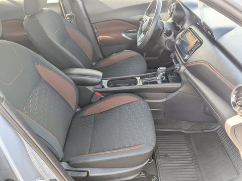 Used 2023 Nissan Kicks SR w/ Interior Electronics Package FWD image 19