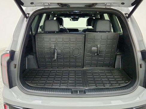 Used 2024 Kia Telluride EX X-Line AWD/4WD image 23