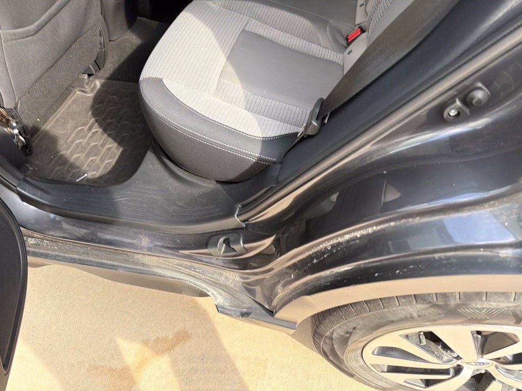 Used 2024 Subaru Outback Premium AWD/4WD image 16