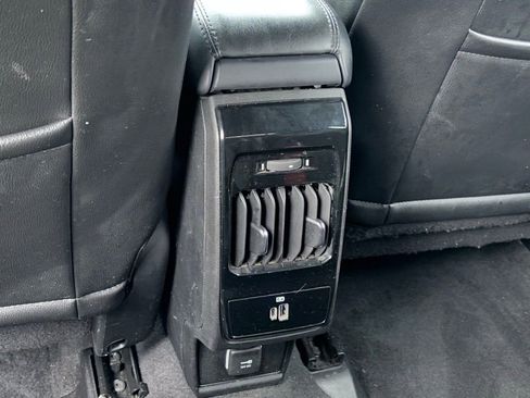 Used 2023 Jeep Compass Altitude w/ Convenience Group image 16