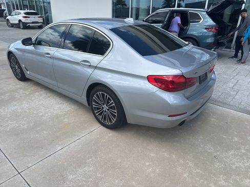 Used 2019 BMW 530i xDrive w/ Convenience Package image 6