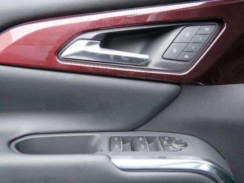 New 2026 Chevrolet Traverse RS image 14