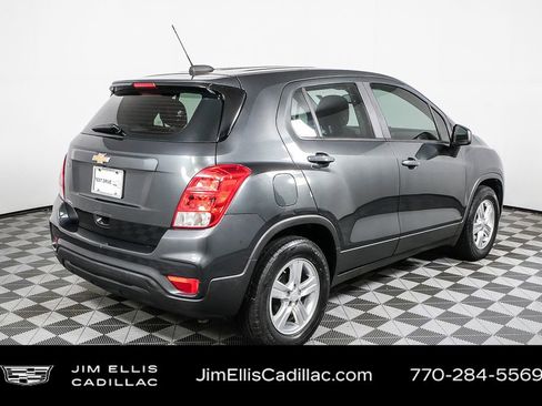 Used 2019 Chevrolet Trax LS image 26