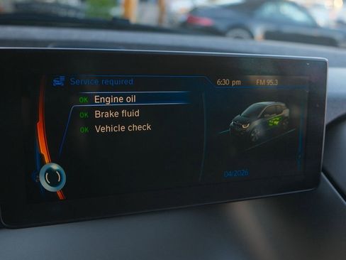 Used 2017 BMW i3 w/ Range Extender image 21