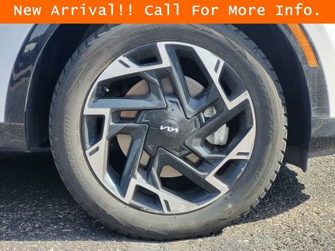 Used 2024 Kia Sportage SX AWD/4WD image 10