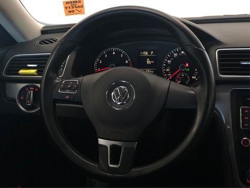 Used 2015 Volkswagen Passat 1.8T Limited Edition FWD image 15