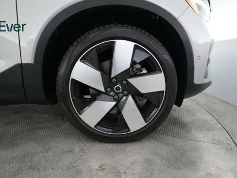 Used 2023 Volvo C40 P8 Recharge Ultimate AWD/4WD image 20