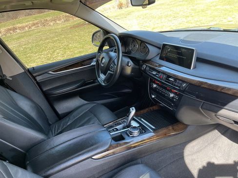 Used 2015 BMW X5 xDrive35i AWD/4WD image 9