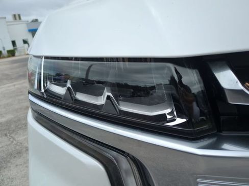 Used 2023 Chevrolet Tahoe High Country w/ Advanced Technology Package AWD/4WD image 10