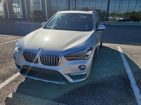 Used 2018 BMW X1 xDrive28i w/ Convenience Package image 3