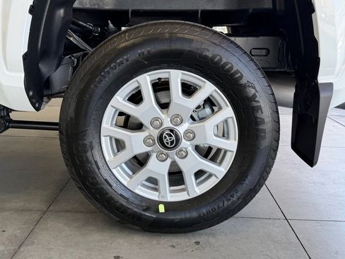 New 2026 Toyota Tacoma SR5 RWD image 14