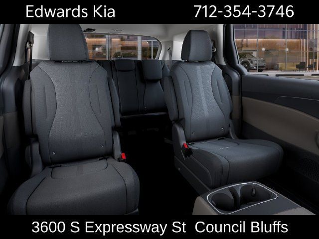 New 2027 Kia Carnival LX FWD image 18
