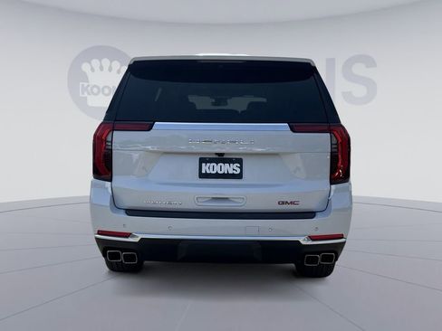 New 2026 GMC Yukon XL Denali w/ Sun & Power Step Package AWD/4WD image 5