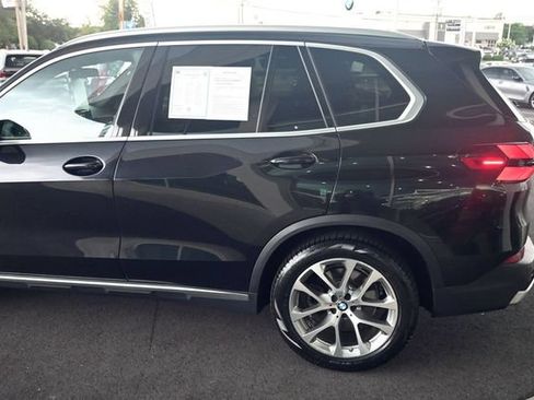 Used 2024 BMW X5 xDrive40i w/ Premium Package AWD/4WD image 15