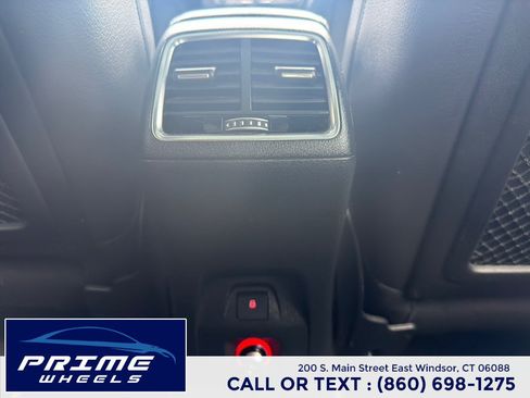 Used 2016 Audi Q3 2.0T Prestige w/ Prestige Package AWD/4WD image 19