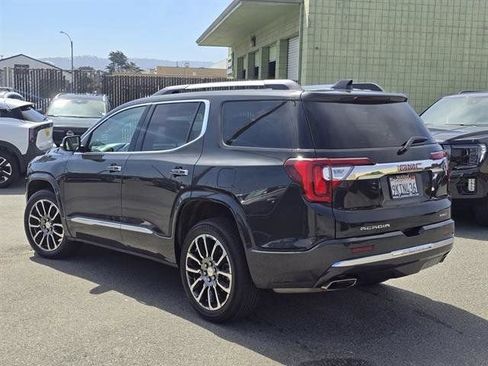 Used 2020 GMC Acadia Denali image 4