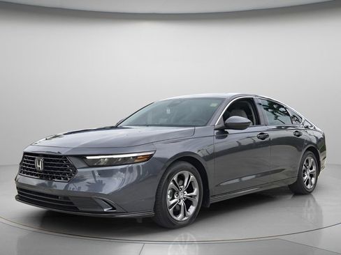 Used 2024 Honda Accord EX-L image 7