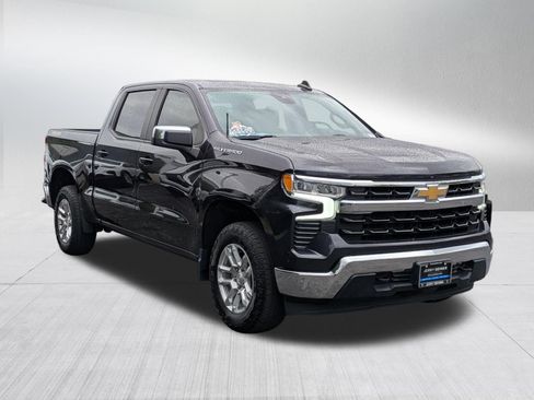 Used 2023 Chevrolet Silverado 1500 LT AWD/4WD image 8