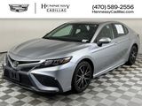Used 2021 Toyota Camry SE image 2