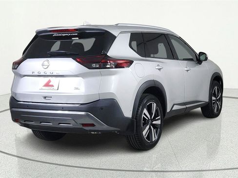Used 2023 Nissan Rogue SL w/ SL Premium Package FWD image 5