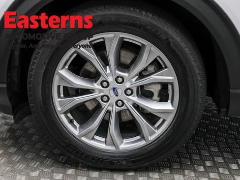 Used 2023 Ford Explorer Limited image 33