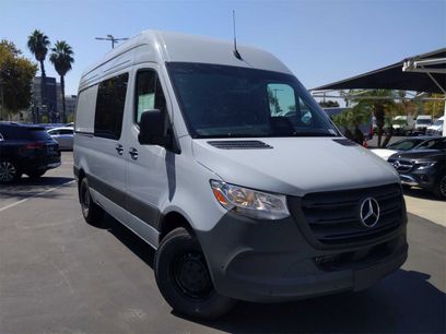 New 2025 Mercedes-Benz Sprinter 2500