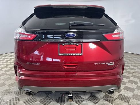 Used 2019 Ford Edge Titanium w/ Equipment Group 301A FWD image 11