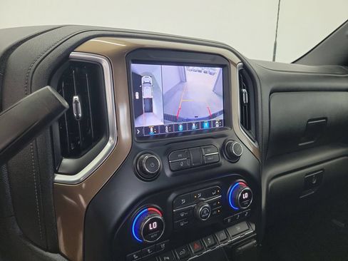 Used 2021 Chevrolet Silverado 3500 High Country AWD/4WD image 27