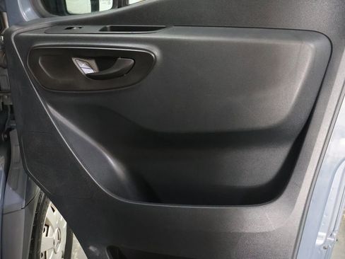 Used 2019 Mercedes-Benz Sprinter 144 image 11
