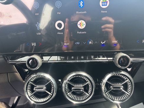 New 2025 Chevrolet Blazer EV AWD Police image 22