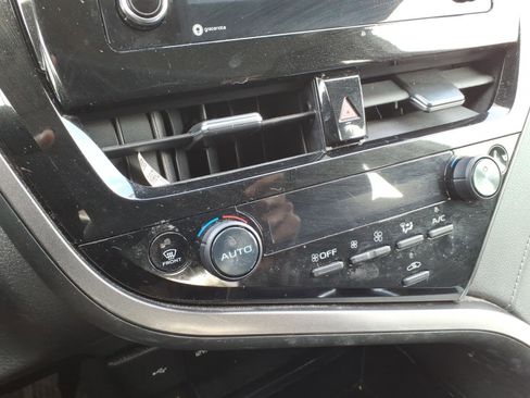 Certified 2023 Toyota Camry LE image 15