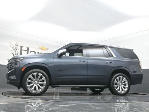 Used 2021 Chevrolet Tahoe Premier w/ Premium Package image 2