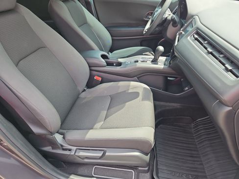 Used 2022 Honda HR-V EX image 28