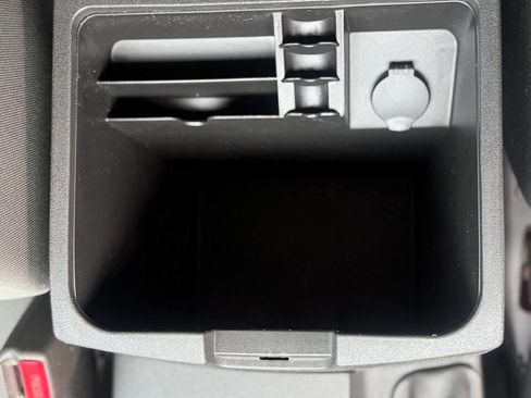 Used 2010 Nissan Xterra S image 86