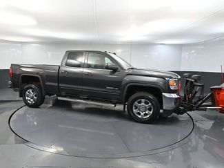 Used 2016 GMC Sierra 2500 SLE w/ SLE Preferred Package video 3