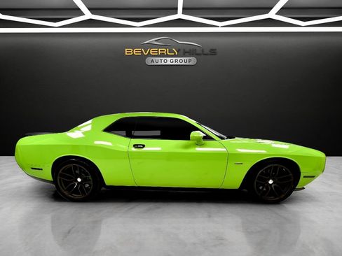 Used 2015 Dodge Challenger R/T Plus RWD image 6
