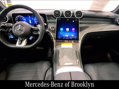 Used 2026 Mercedes-Benz GLC 43 AMG 4MATIC image 17