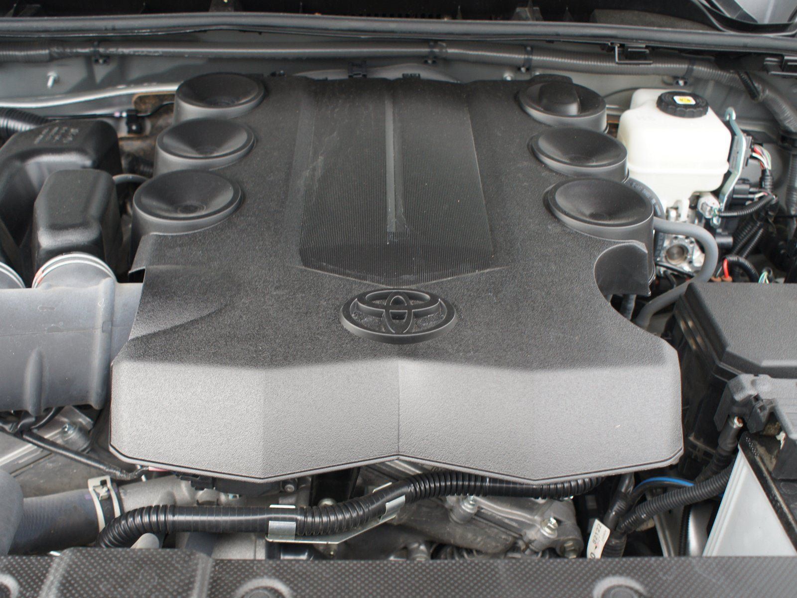 Used 2024 Toyota 4Runner Limited AWD/4WD image 29