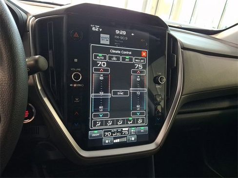 Certified 2025 Subaru Crosstrek 2.0i Premium image 16