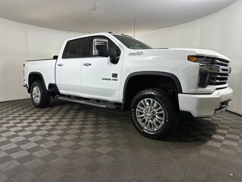 Used 2020 Chevrolet Silverado 3500 High Country w/ LPO, Dark Essentials Package image 2
