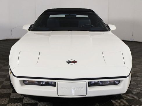 Used 1986 Chevrolet Corvette Convertible image 6