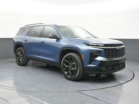 New 2026 Chevrolet Traverse RS w/ LPO, Floor Liner Package image 21