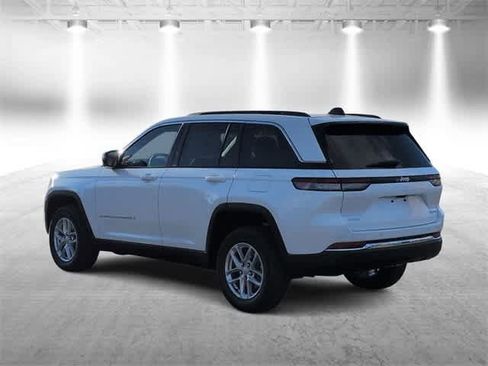 New 2025 Jeep Grand Cherokee Laredo X image 6