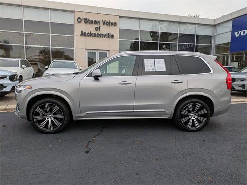 Certified 2025 Volvo XC90 B6 Ultra w/ Lounge Package image 2