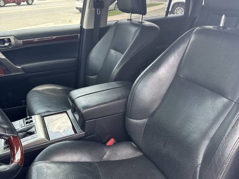 Used 2011 Lexus GX 460 w/ Comfort Plus Pkg AWD/4WD image 12