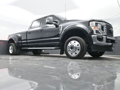 Used 2022 Ford F450 Lariat w/ FX4 Off-Road Package image 33
