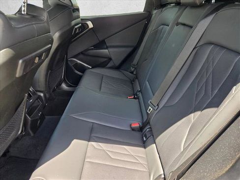 Used 2025 BMW X3 xDrive30i AWD/4WD image 18