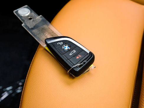 Used 2025 BMW X4 xDrive30i image 62