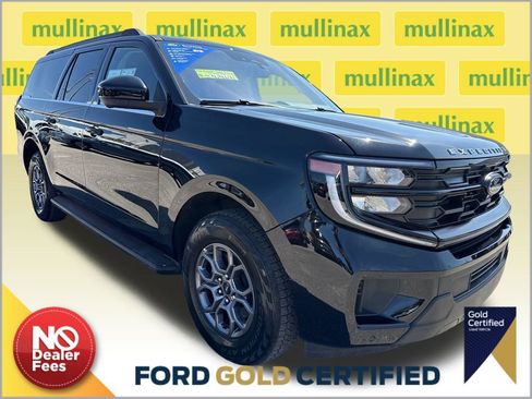 Used 2025 Ford Expedition Max Active RWD image 1