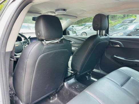 Used 2014 Chevrolet Caprice RWD image 26